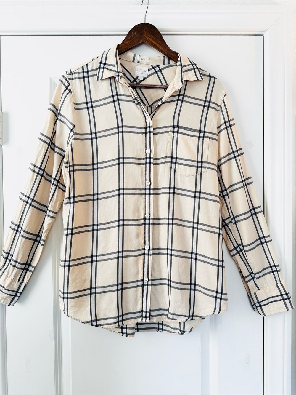J.Crew Cream Plaid Button Down Shirt 100% Cotton Preppy Classic Fall Small